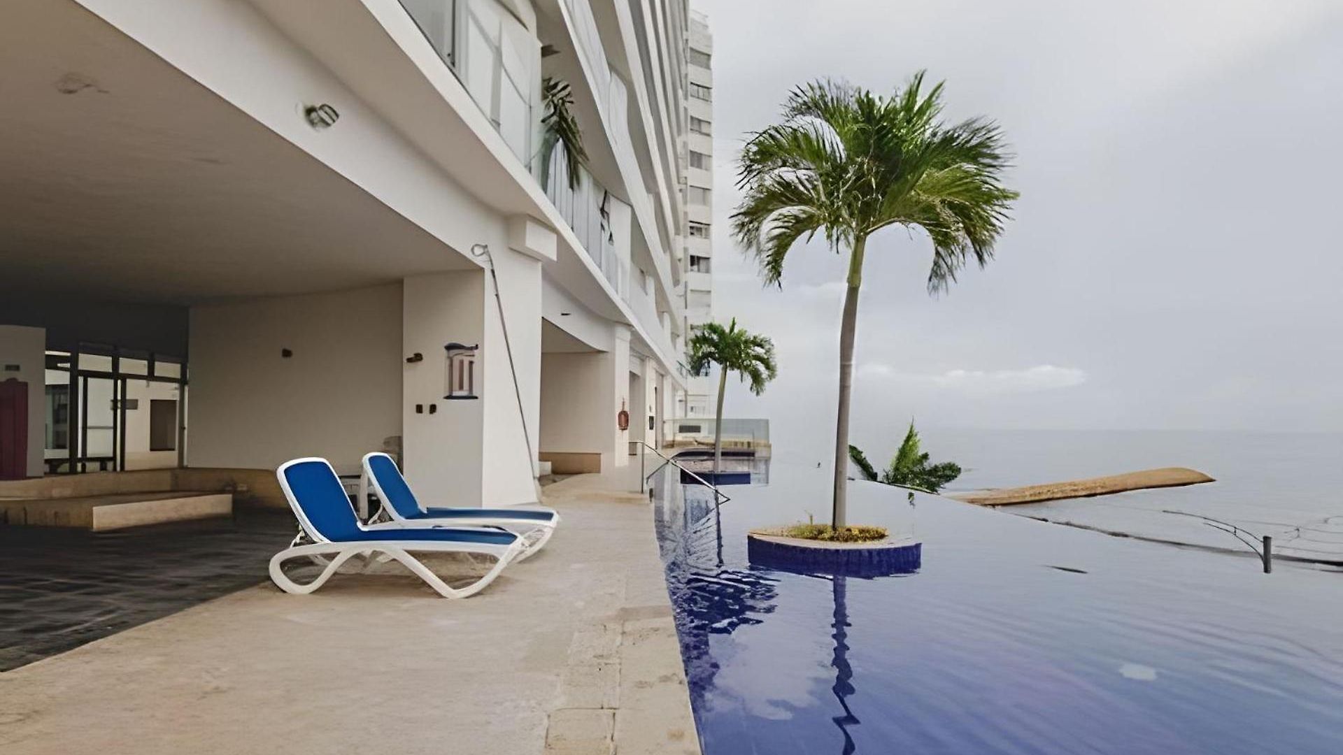 Sunset Oceanfront+ Gym Jacuzzi * Cartagena