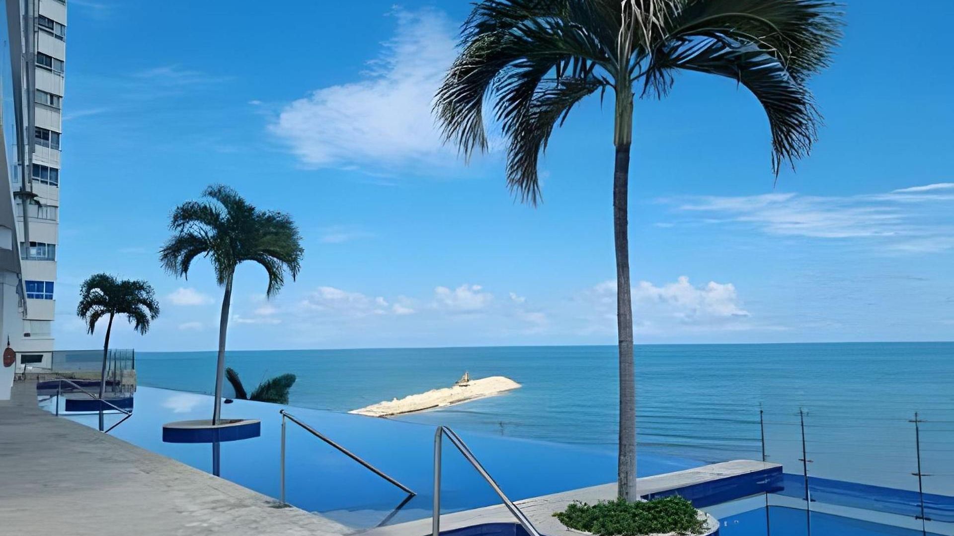 Sunset Oceanfront+ Gym Jacuzzi * Cartagena