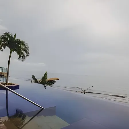 Sunset Oceanfront+ Gym Jacuzzi *