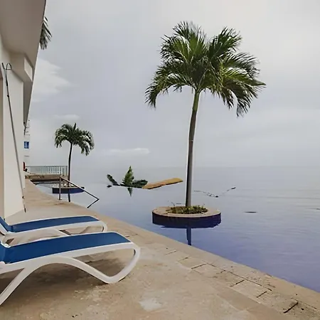 Sunset Oceanfront+ Gym Jacuzzi Apartamento Cartagena