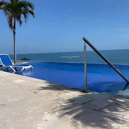 Sunset Oceanfront+ Gym Jacuzzi *