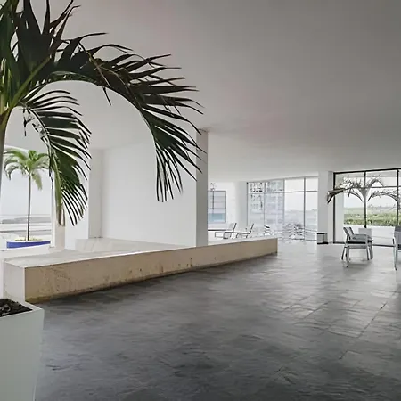 Sunset Oceanfront+ Gym Jacuzzi Apartamento Cartagena