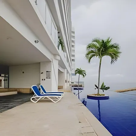 Apartamento Sunset Oceanfront+ Gym Jacuzzi *