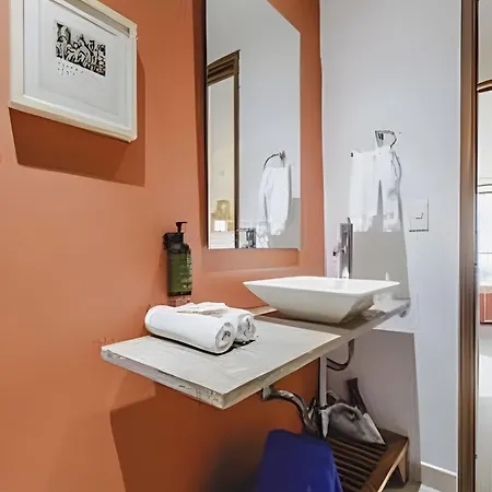 Sunset Oceanfront+ Gym Jacuzzi Apartamento