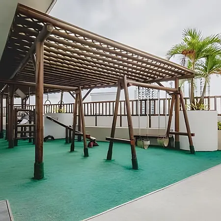 Sunset Oceanfront+ Gym Jacuzzi Apartamento *