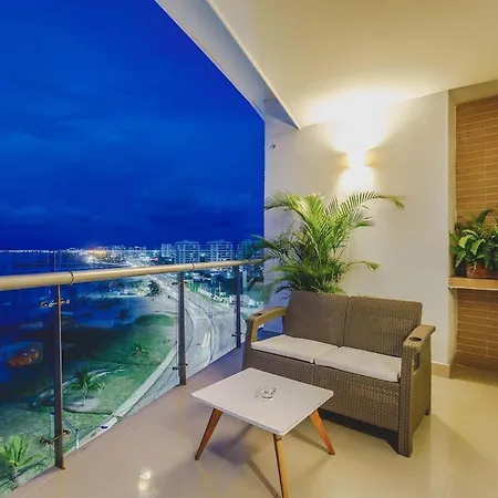 Frente Al Mar Ciudad Antigua 7b1 Apartamento