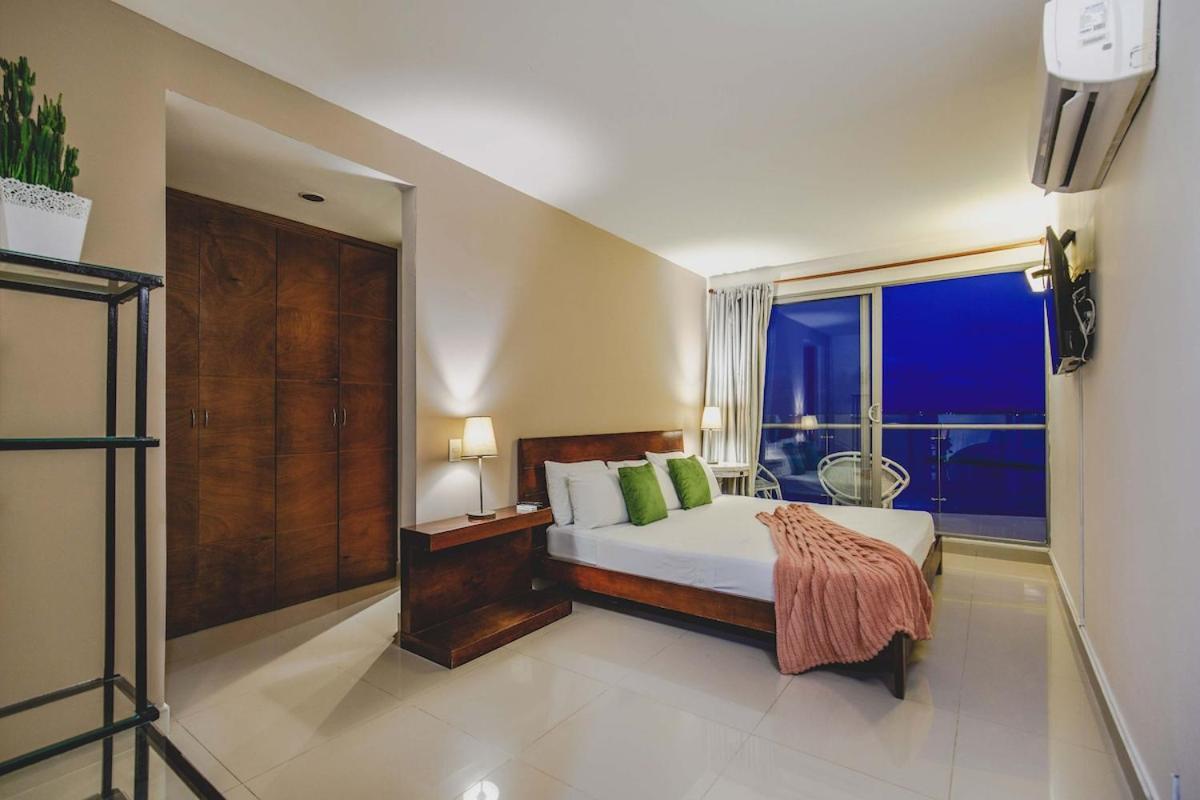 Frente Al Mar Ciudad Antigua 7b1 Apartamento *